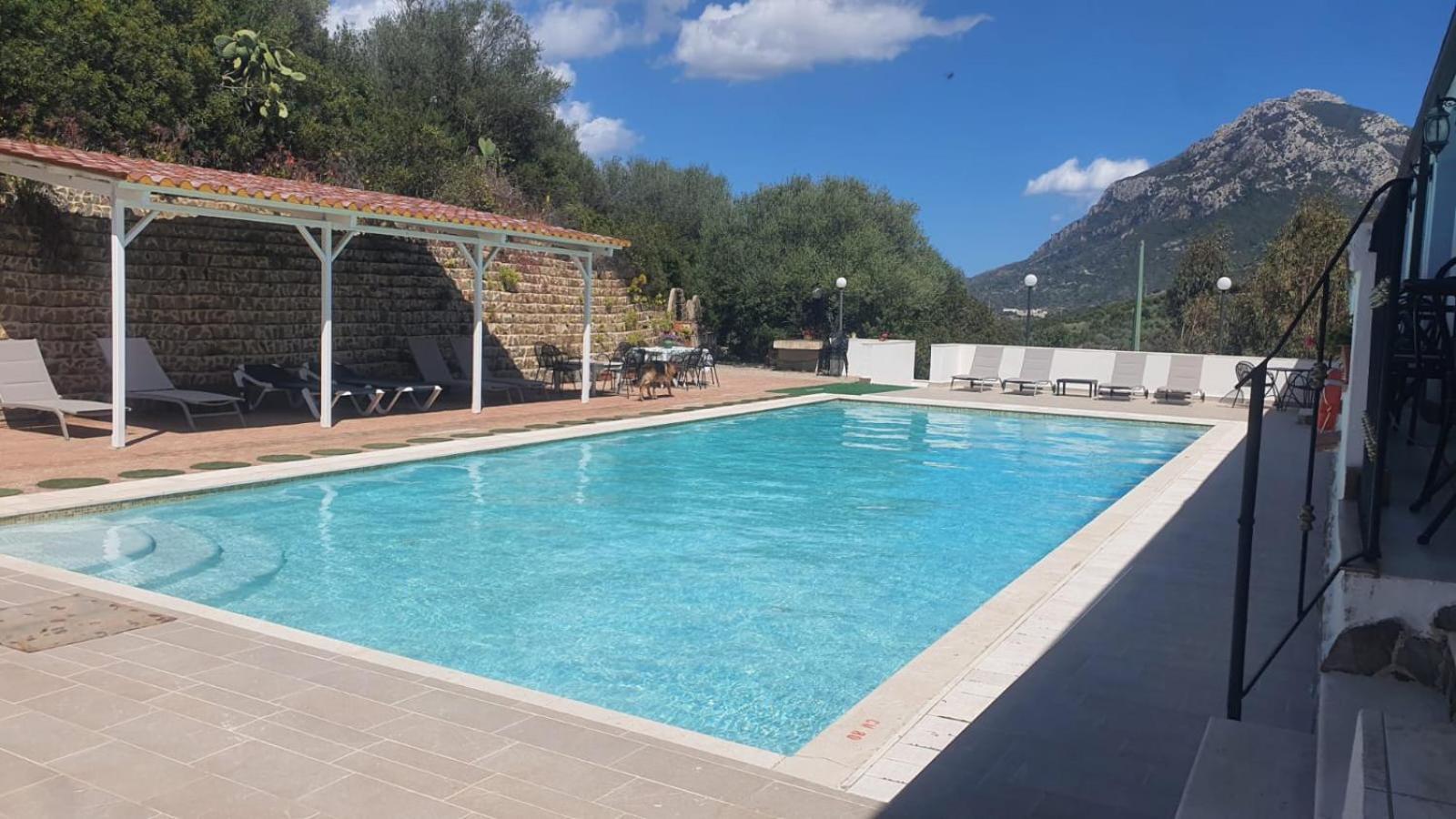 Hotel Valle Del Cedrino Galtelli Exterior photo