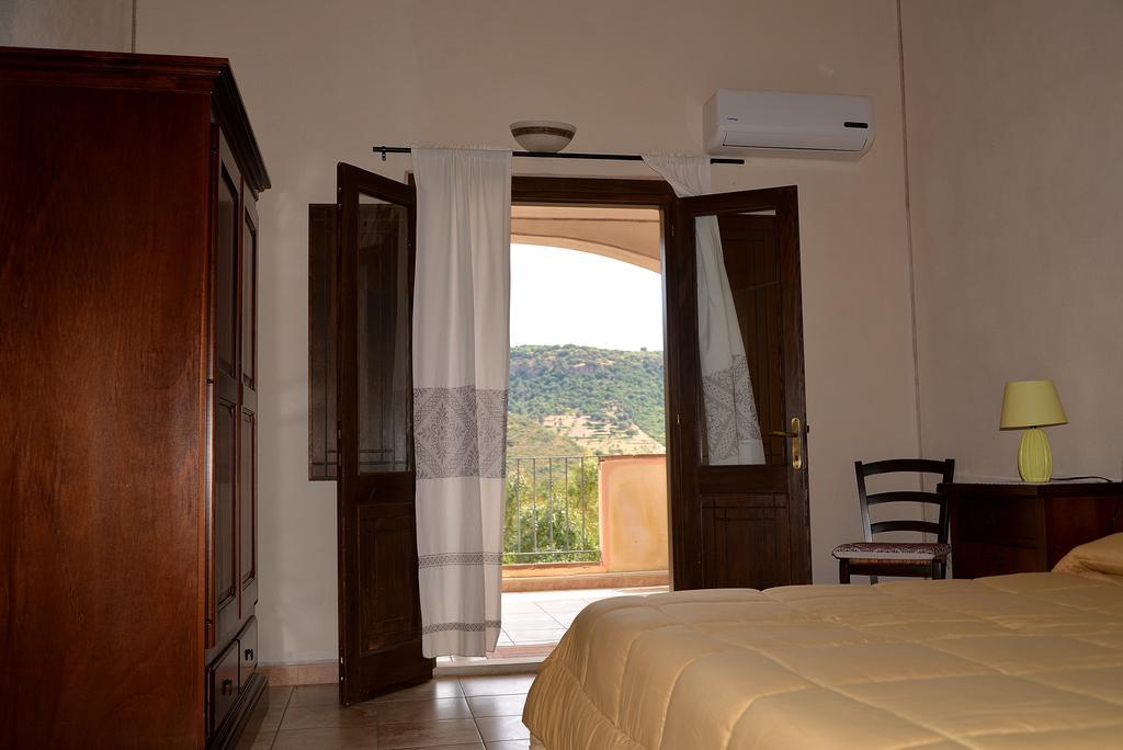 Hotel Valle Del Cedrino Galtelli Exterior photo