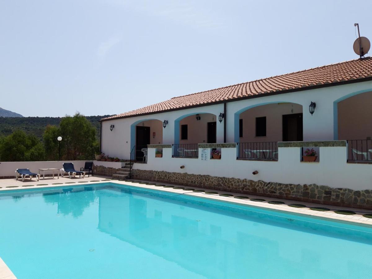 Hotel Valle Del Cedrino Galtelli Exterior photo
